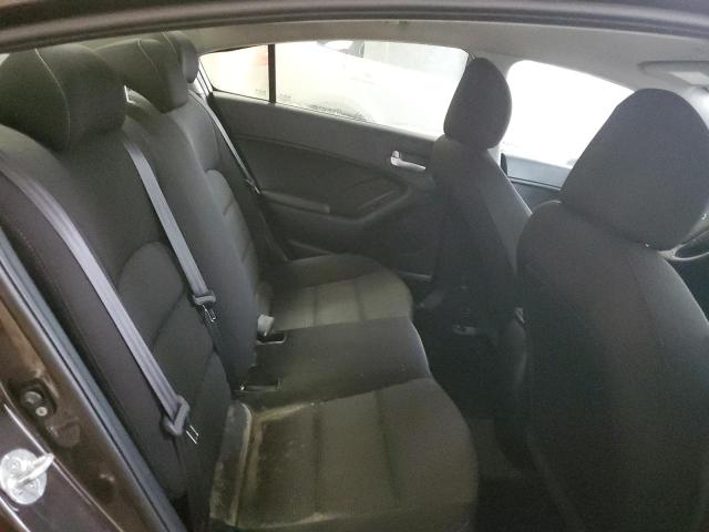 Photo 10 from auction – 2017 KIA FORTE LX with VIN 3KPFK4A73HE088195