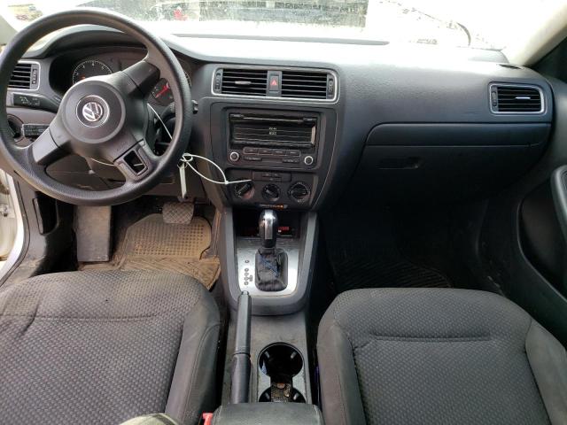 Photo 8 from auction – 2014 VOLKSWAGEN JETTA BASE with VIN 3VW2K7AJ5EM305305