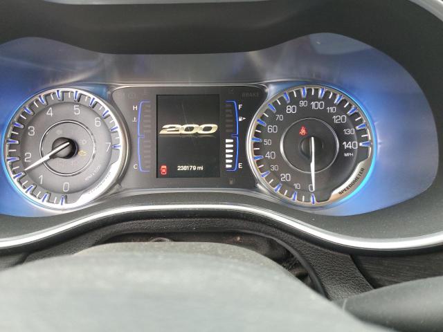Photo 9 from auction – 2015 CHRYSLER 200 LIMITE with VIN 1C3CCCAB0FN671805
