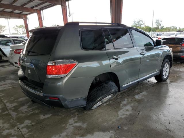 Photo 3 from auction – 2011 TOYOTA HIGHLANDER with VIN 5TDZK3EH8BS033054