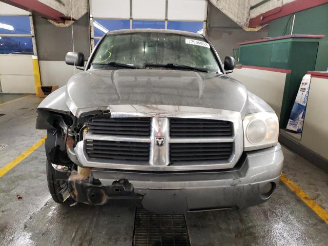 Photo 5 from auction – 2005 DODGE DAKOTA SLT with VIN 1D7HW42N35S200146
