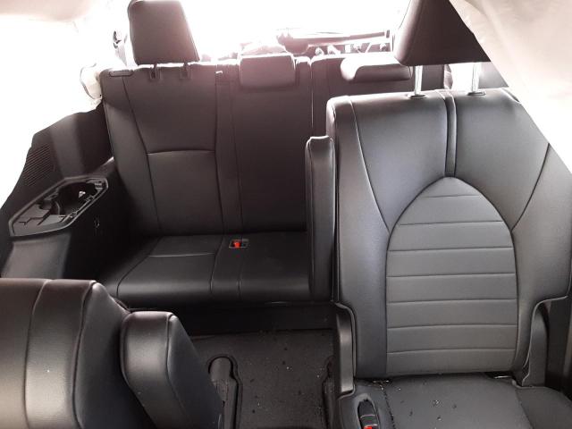 Photo 10 from auction – 2020 TOYOTA HIGHLANDER with VIN 5TDGZRBH2LS518768