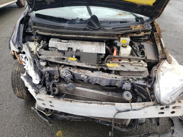 Photo 11 from auction – 2013 TOYOTA PRIUS PLUG with VIN JTDKN3DP4D3033204