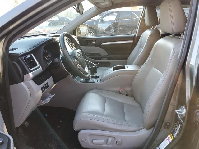 Photo 7 from auction – 2015 TOYOTA HIGHLANDER with VIN 5TDJKRFHXFS073298