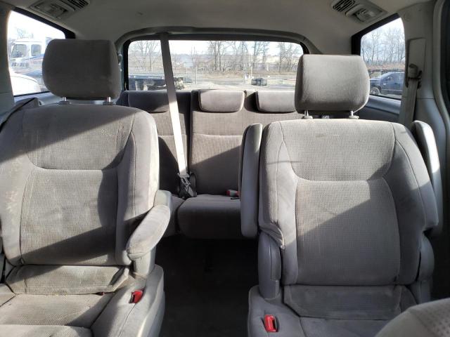 Photo 10 from auction – 2004 TOYOTA SIENNA CE with VIN 5TDZA23C14S181182