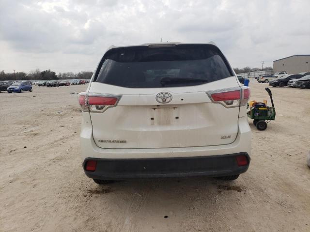 Photo 6 from auction – 2016 TOYOTA HIGHLANDER with VIN 5TDKKRFH5GS505141