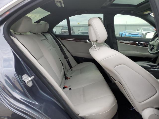 Photo 10 from auction – 2011 MERCEDES-BENZ C 300 with VIN WDDGF5EB2BA421239