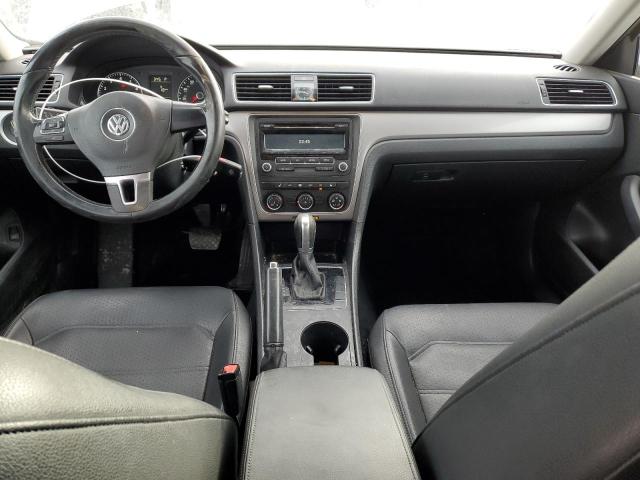 Photo 8 from auction – 2015 VOLKSWAGEN PASSAT S with VIN 1VWAT7A31FC019089