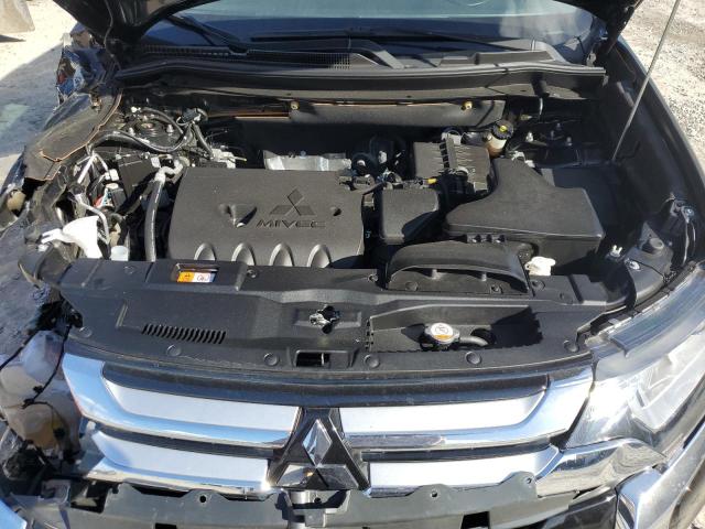 Photo 12 from auction – 2018 MITSUBISHI OUTLANDER with VIN JA4AD3A31JZ002172