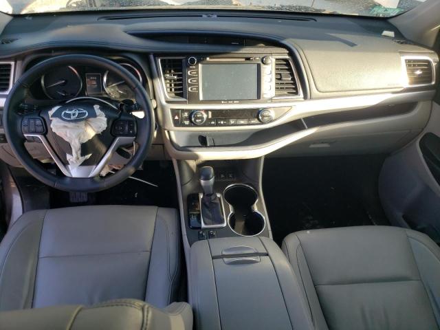 Photo 8 from auction – 2016 TOYOTA HIGHLANDER with VIN 5TDJKRFH4GS263860