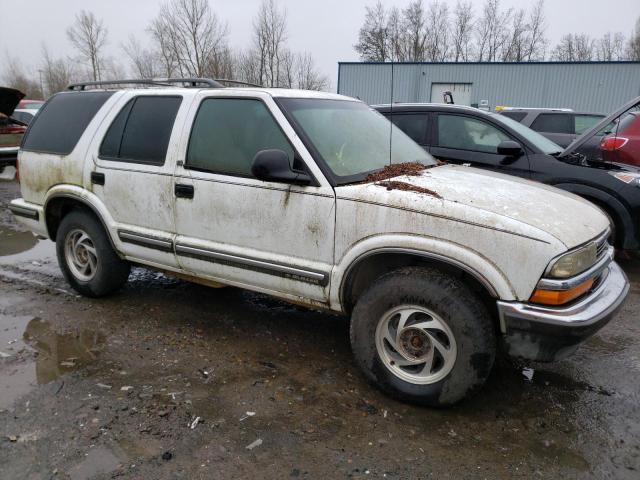 Photo 4 from auction – 1998 CHEVROLET BLAZER with VIN 1GNDT13WXW2221317