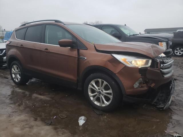 Photo 4 from auction – 2017 FORD ESCAPE SE with VIN 1FMCU9GD1HUD51076