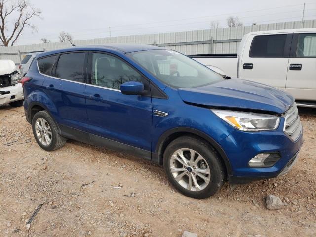 Photo 4 from auction – 2019 FORD ESCAPE SE with VIN 1FMCU0GD2KUB59930