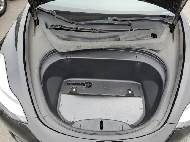 Photo 11 from auction – 2018 TESLA MODEL 3 with VIN 5YJ3E1EA9JF156613