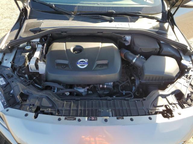 Photo 11 from auction – 2015 VOLVO S60 PREMIE with VIN YV140MFB2F1305918