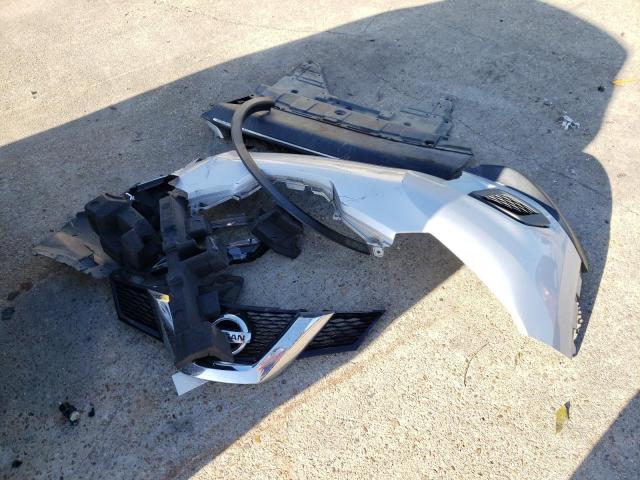 Photo 13 from auction – 2015 NISSAN ROGUE S with VIN KNMAT2MT1FP556295