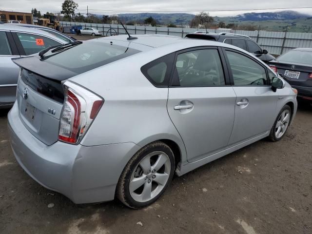 Photo 3 from auction – 2012 TOYOTA PRIUS with VIN JTDKN3DU6C5412925
