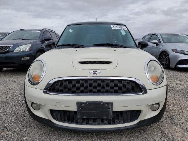 Photo 5 from auction – 2010 MINI COOPER S with VIN WMWMF7C5XATZ34440