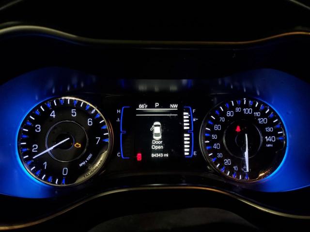 Photo 9 from auction – 2017 CHRYSLER 200 LIMITE with VIN 1C3CCCAB6HN511978