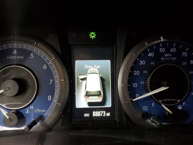 Photo 9 from auction – 2015 TOYOTA SIENNA XLE with VIN 5TDYK3DC2FS651283