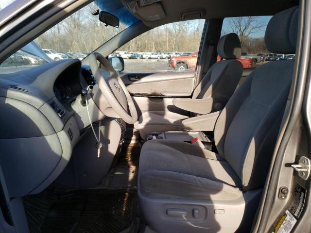 Photo 7 from auction – 2005 TOYOTA SIENNA CE with VIN 5TDZA23C05S382122