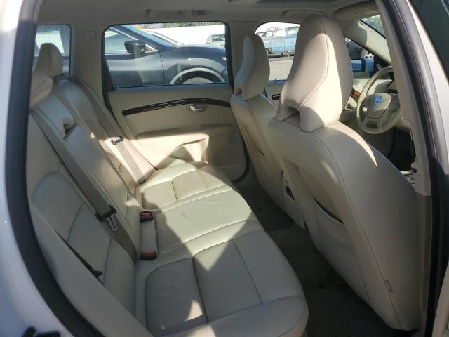 Photo 10 from auction – 2010 VOLVO V70 3.2 with VIN YV1960BW7A1138258