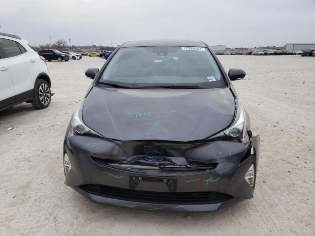 Photo 5 from auction – 2017 TOYOTA PRIUS with VIN JTDKARFUXH3030377