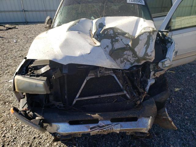 Photo 11 from auction – 2005 CHEVROLET SILVERADO with VIN 2GCEC13T451210704