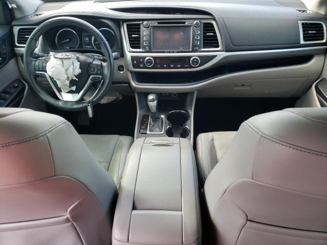 Photo 8 from auction – 2018 TOYOTA HIGHLANDER with VIN 5TDYZRFH1JS240988