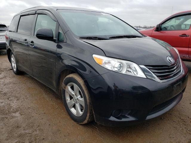 Photo 4 from auction – 2017 TOYOTA SIENNA LE with VIN 5TDKZ3DC8HS798714