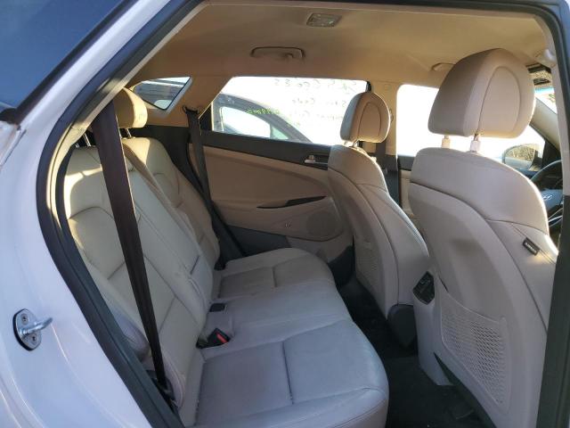 Photo 11 from auction – 2017 HYUNDAI TUCSON LIM with VIN KM8J3CA47HU386303