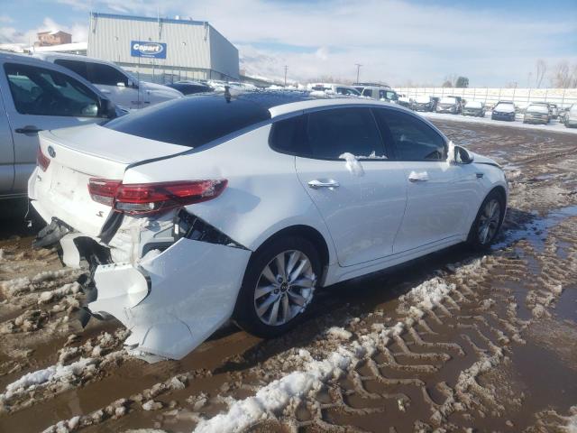 Photo 3 from auction – 2018 KIA OPTIMA LX with VIN 5XXGT4L32JG237995