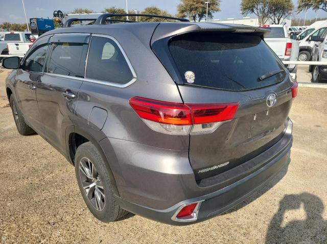 Photo 3 from auction – 2019 TOYOTA HIGHLANDER with VIN 5TDZZRFHXKS341694