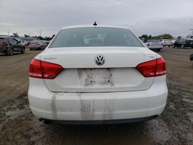 Photo 6 from auction – 2014 VOLKSWAGEN PASSAT S with VIN 1VWAT7A32EC090820