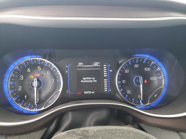 Photo 9 from auction – 2020 CHRYSLER VOYAGER LX with VIN 2C4RC1DG4LR261153