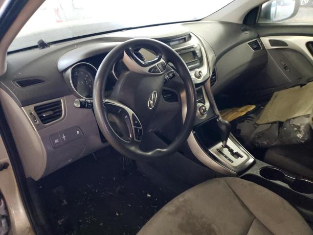 Photo 8 from auction – 2012 HYUNDAI ELANTRA GL with VIN 5NPDH4AE2CH100197