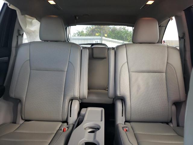 Photo 10 from auction – 2018 TOYOTA HIGHLANDER with VIN 5TDYZRFH1JS240988