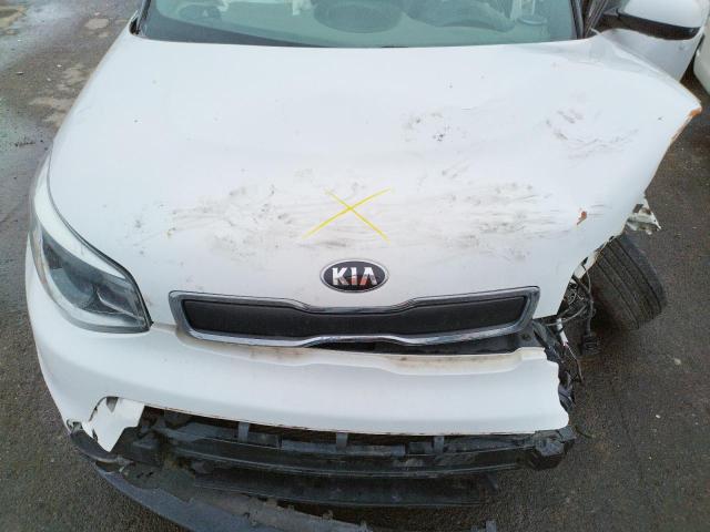Photo 11 from auction – 2015 KIA SOUL with VIN KNDJN2A29F7158337