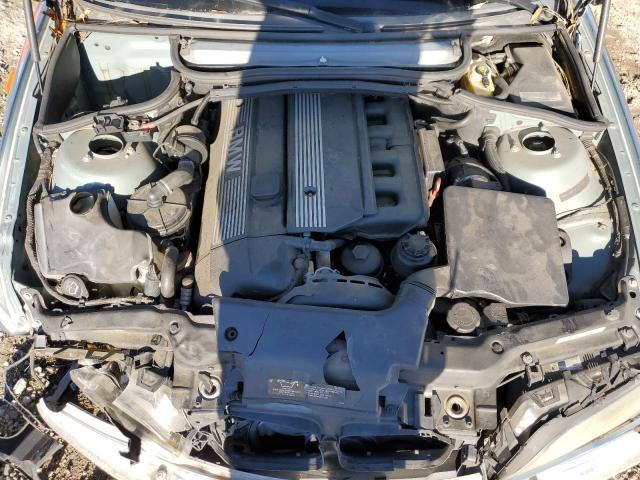 Photo 11 from auction – 2004 BMW 325 I with VIN WBAEV33404KR27496