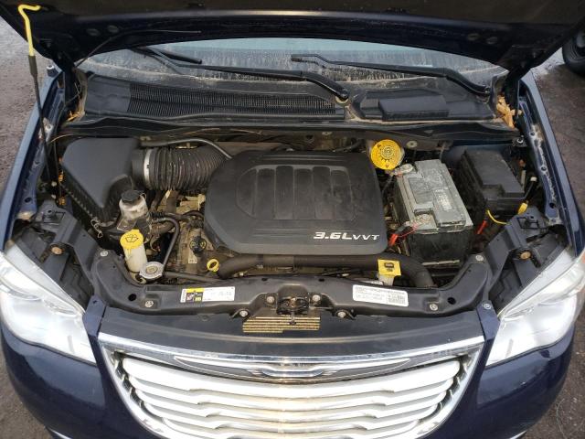 Photo 12 from auction – 2014 CHRYSLER TOWN & COU with VIN 2C4RC1BG0ER351227