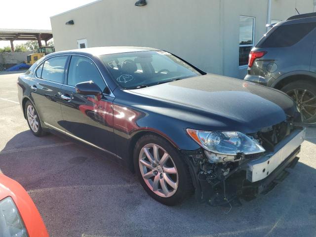 Photo 4 from auction – 2007 LEXUS LS 460L with VIN JTHGL46F575016876