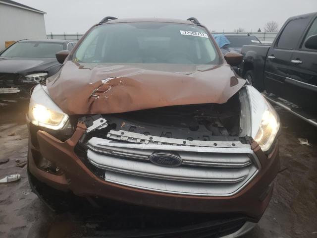 Photo 5 from auction – 2017 FORD ESCAPE SE with VIN 1FMCU9GD1HUD51076
