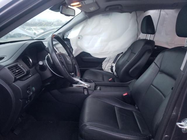 Photo 7 from auction – 2017 HONDA PILOT TOUR with VIN 5FNYF6H94HB058570