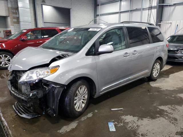 Photo 1 from auction – 2015 TOYOTA SIENNA XLE with VIN 5TDYK3DC2FS651283