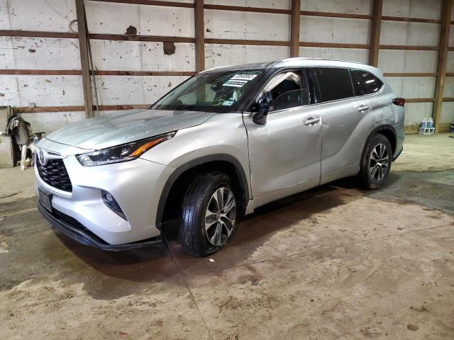 TOYOTA HIGHLANDER 2021 with VIN 5TDGZRAH2MS071684 - Photo from auction