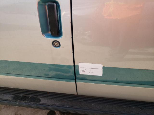 Photo 13 from auction – 1995 CHEVROLET ASTRO with VIN 1GNDM19W7SB106530