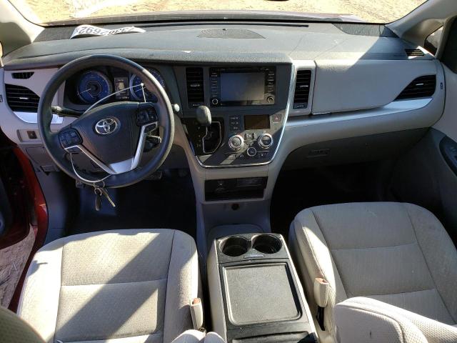 Photo 8 from auction – 2018 TOYOTA SIENNA LE with VIN 5TDKZ3DCXJS940261