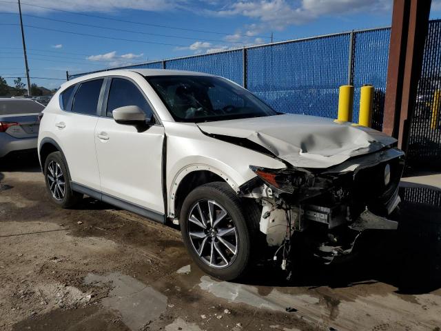 Photo 4 from auction – 2018 MAZDA CX-5 TOURI with VIN JM3KFACM3J1398531