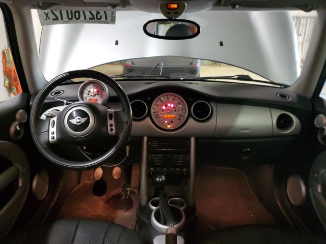 Photo 8 from auction – 2002 MINI COOPER with VIN WMWRC33442TC30740