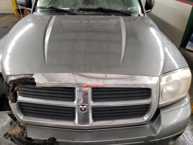 Photo 11 from auction – 2005 DODGE DAKOTA SLT with VIN 1D7HW42N35S200146